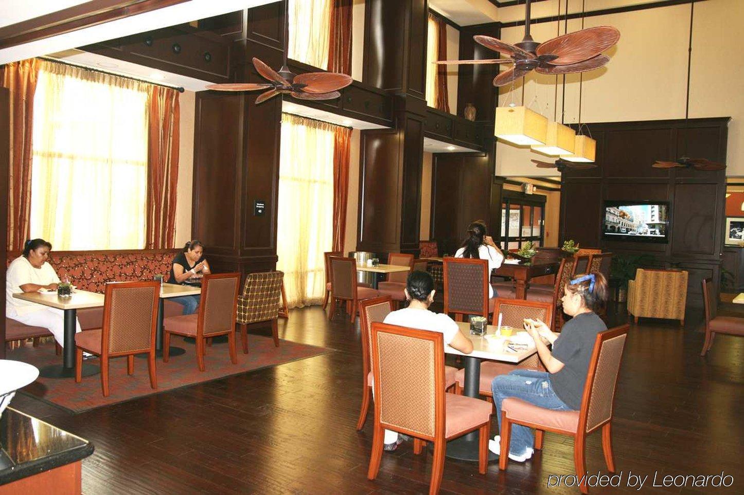 Hampton Inn&suites Hotel